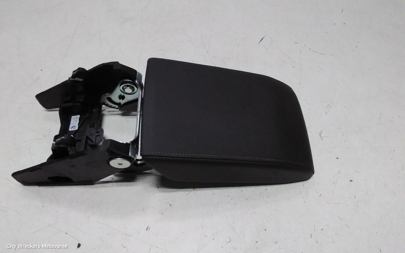 VOLKSWAGEN GOLF CONSOLE, GEN 8, 09/2020 ONWARDS - Image 1