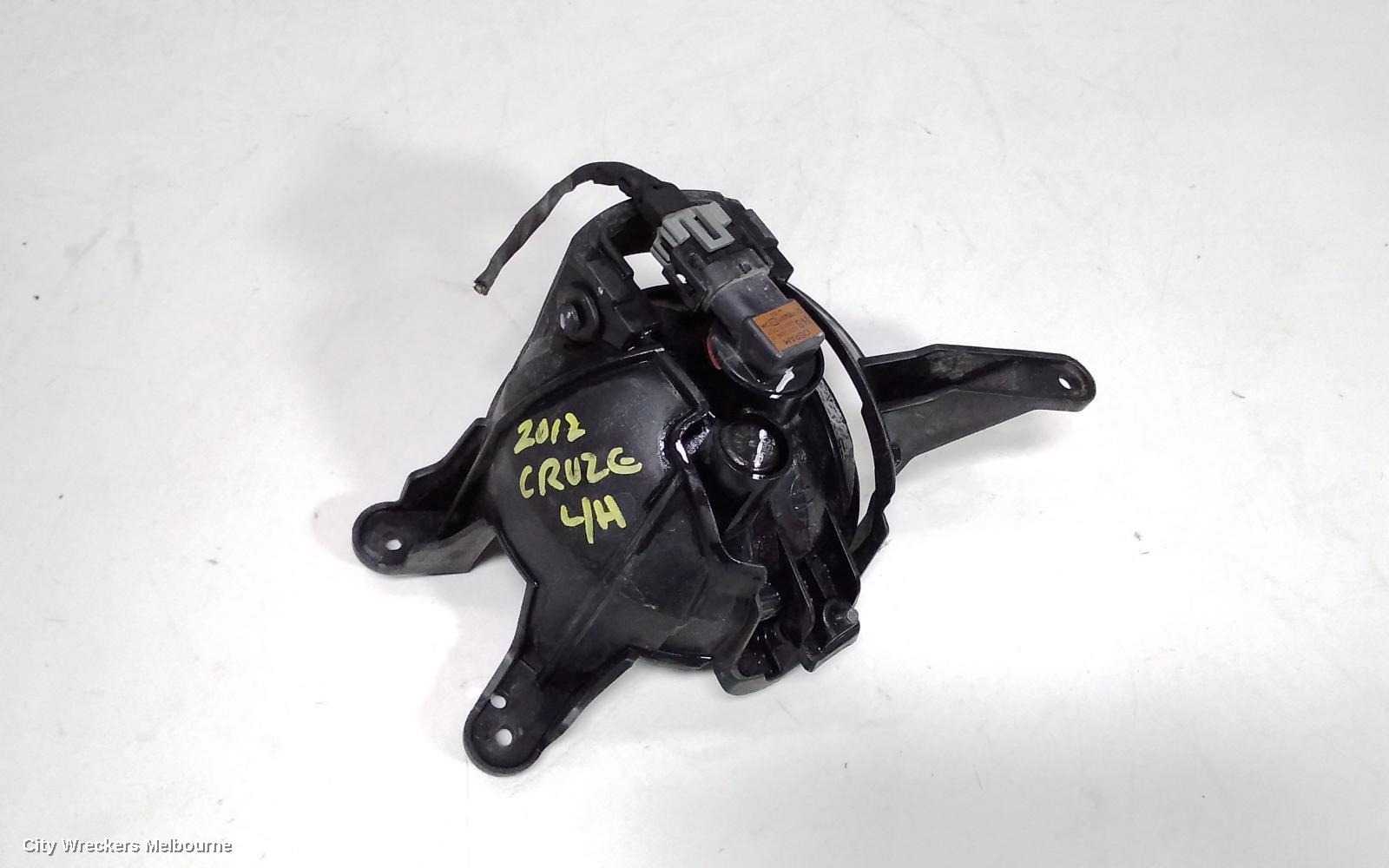HOLDEN CRUZE LEFT INDICATOR/FOG/SIDE, BUMPER FOGLAMP, JH, 03/2011 - 01/2017 - Image 3