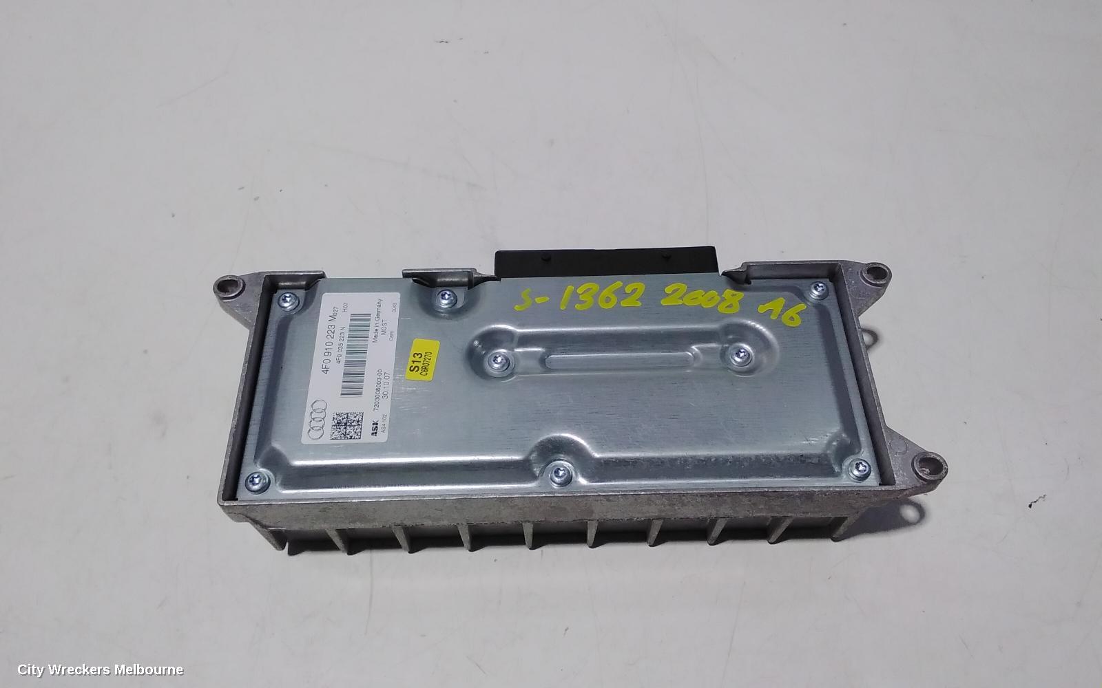 AUDI A6 RADIO/CD/DVD/SAT/TV, STEREO AMPLIFIER, 4F, 11/2004 - 07/2011 - Image 1