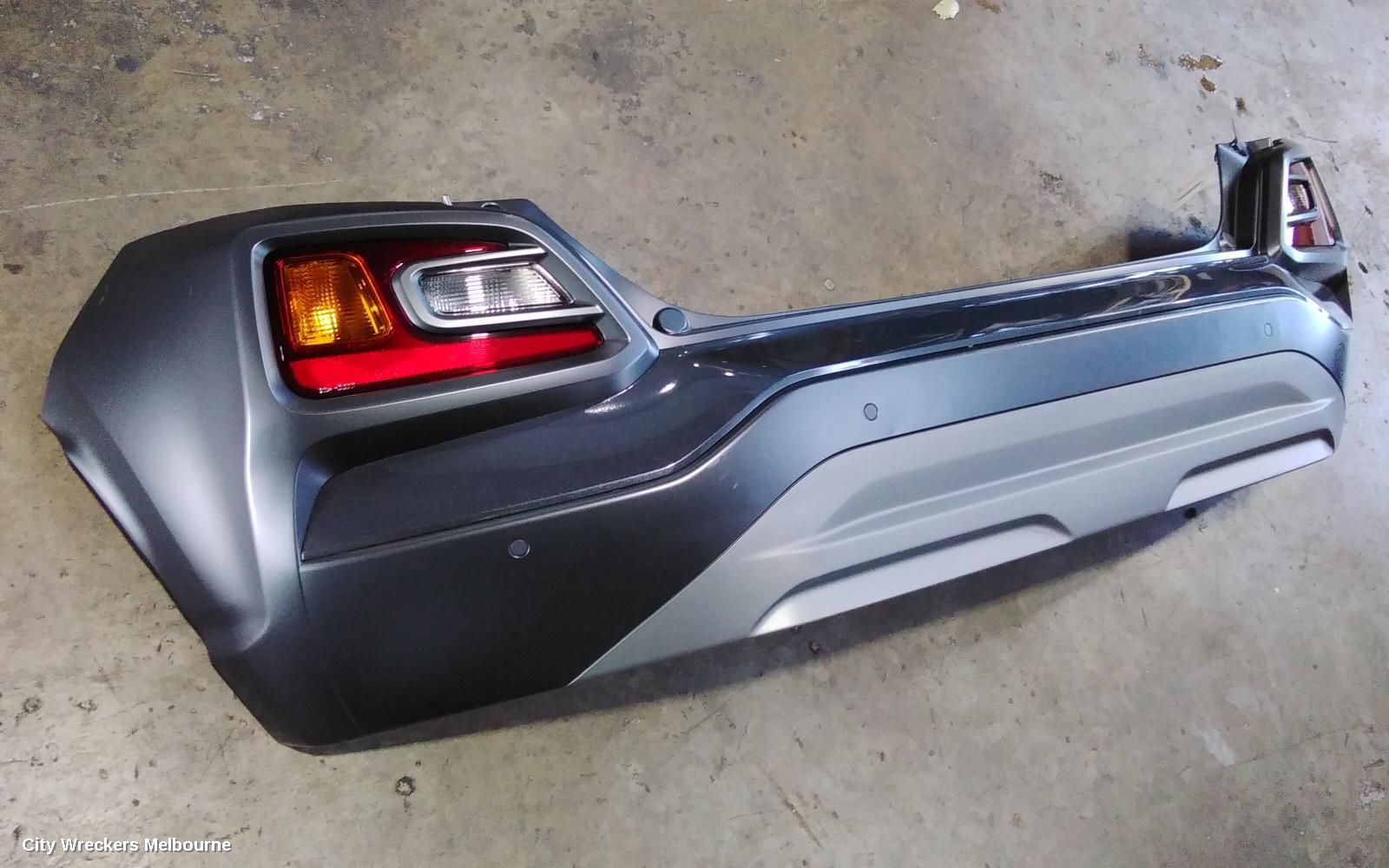 HYUNDAI KONA REAR BUMPER, BUMPER BAR CENTRE MOULDING, COLOUR CODED, ELECTRIC TYPE, OS, 09/2017 - 10/2020 - Image 3