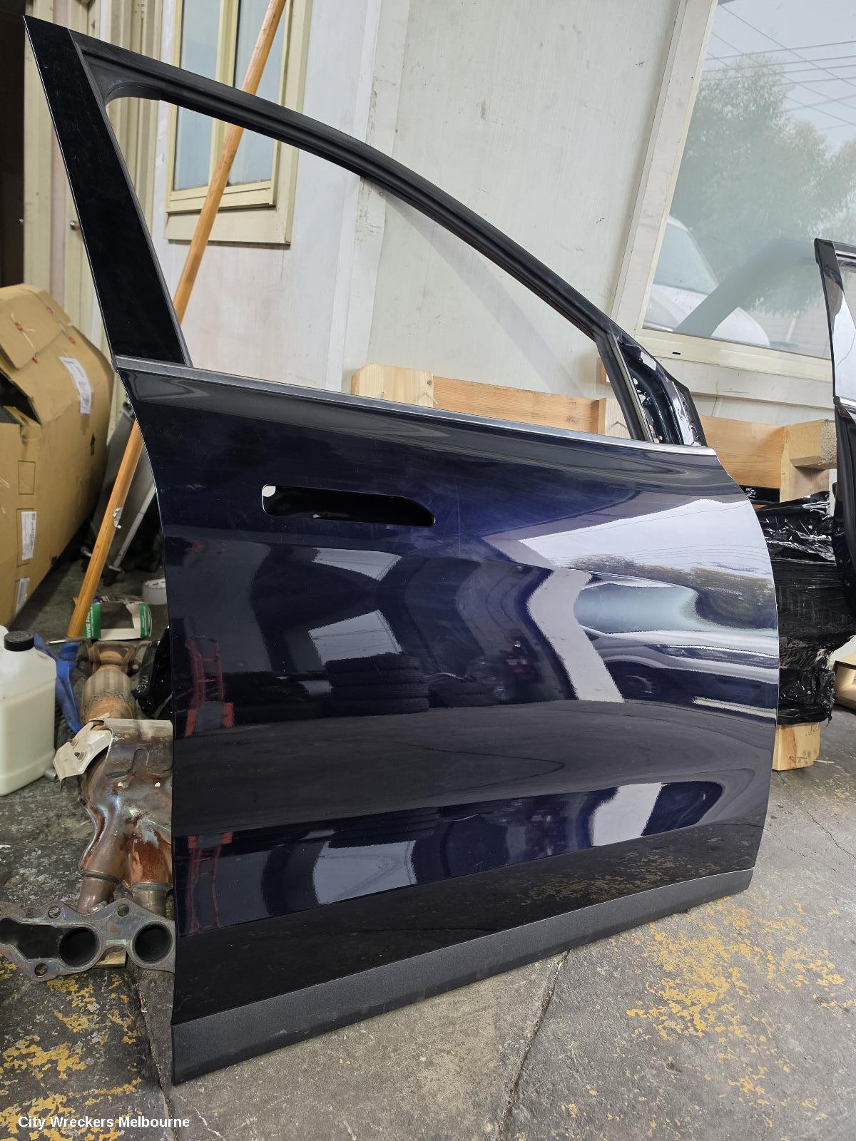 MAHINDRA XUV700 RIGHT FRONT DOOR, W601, 01/2023 ONWARDS - Image 2