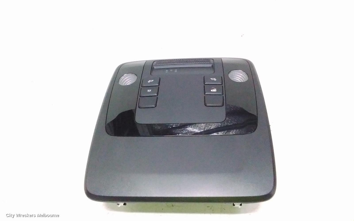 KIA CARNIVAL/GRAND CARNIVAL COURTESY LIGHT, KA4, FRONT LIGHT, 10/2020 ONWARDS - Image 1
