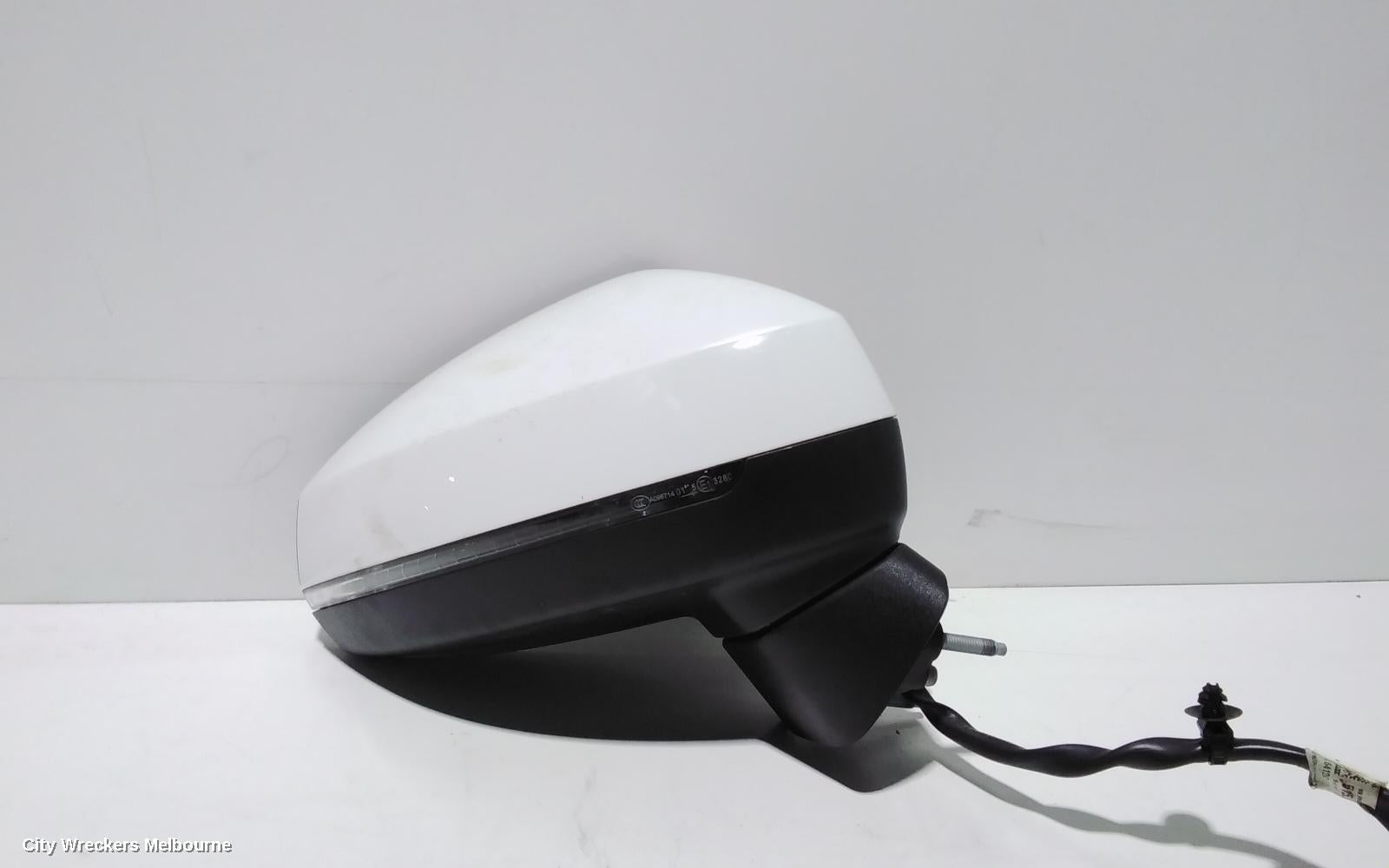 AUDI A3 RIGHT DOOR MIRROR, 8V, A3, SEDAN, MANUAL FOLD, NON LANE CHANGE ASSIST TYPE (6XC/7Y0), 11/2013 - 10/2020 - Image 3