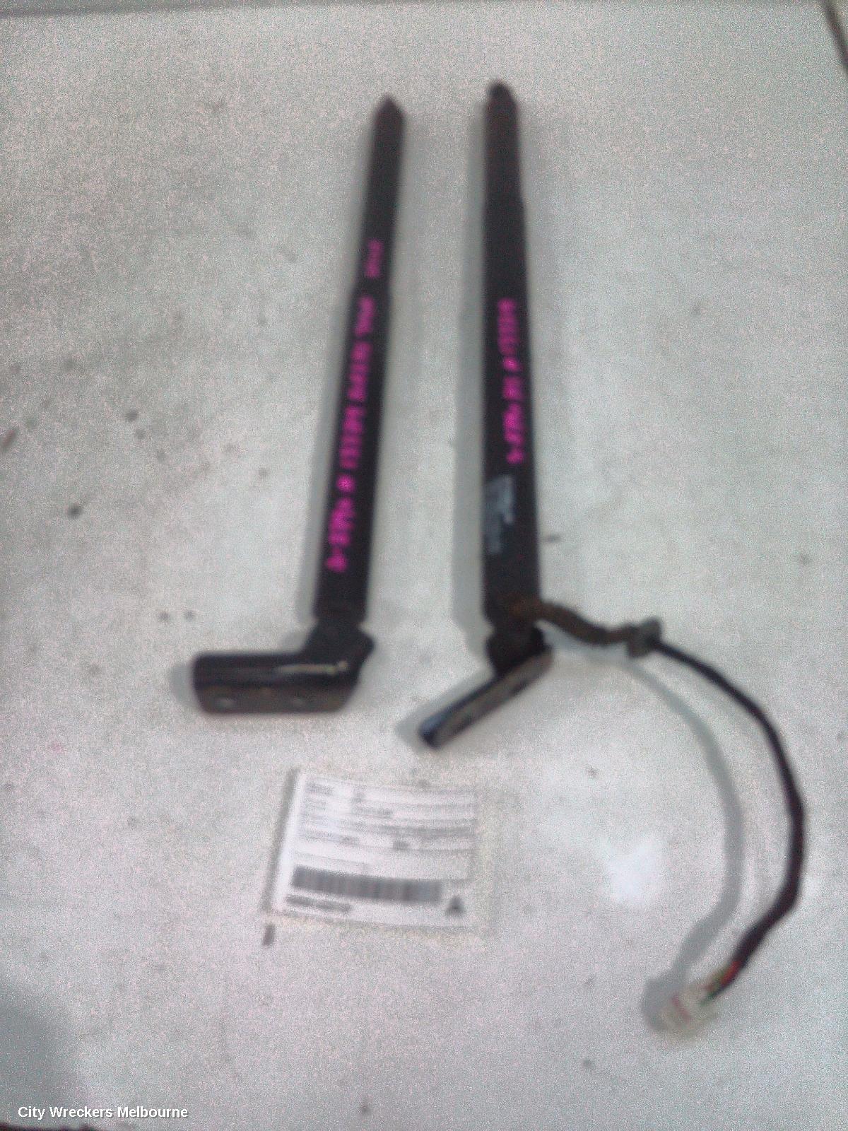 MG HS HATCH STRUT, TAILGATE STRUT (PAIR), W/ POWER LIFTGATE, SAS23, 09/2019 - 12/2024 - Image 1