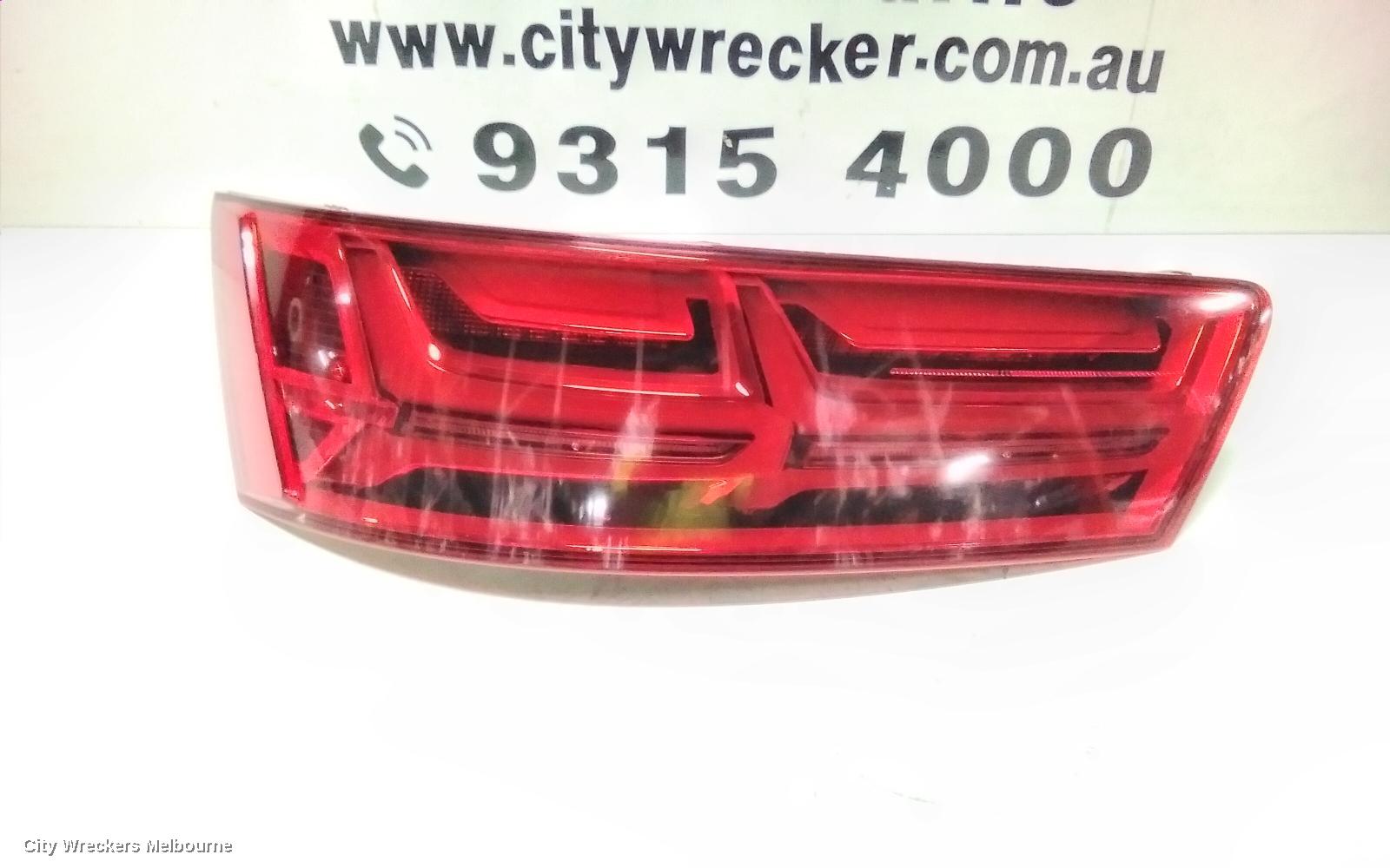 AUDI Q7 LEFT TAILLIGHT, 4M, IN LIFTGATE, OPT 8SK 4PIN, 09/2015 - 03/2020 - Image 3