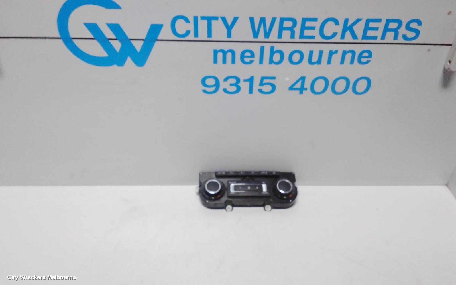 SKODA OCTAVIA HEATER/AC CONTROLS, DUAL ZONE CLIMATE CONTROL, 1Z, NON HEATED SEAT TYPE, 03/2009 - 10/2013 - Image 1