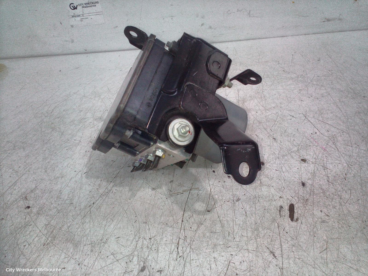 MITSUBISHI PAJERO ABS PUMP/MODULATOR, QE, PAJERO SPORT, P/N 4670B568, 10/2015 ONWARDS - Image 2