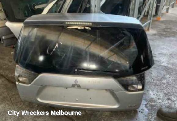 MITSUBISHI OUTLANDER BOOTLID/TAILGATE, TAILGATE, ZG-ZH, UPPER, NON CAMERA TYPE, 11/2006 - 10/2012 - Image 2