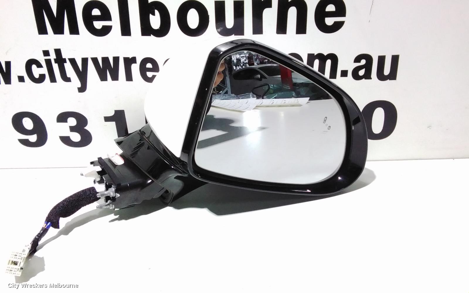 HYUNDAI SANTA FE RIGHT DOOR MIRROR, TM, POWER FOLD, W/ AUTO DIPPING TYPE, 10/2020 ONWARDS - Image 2