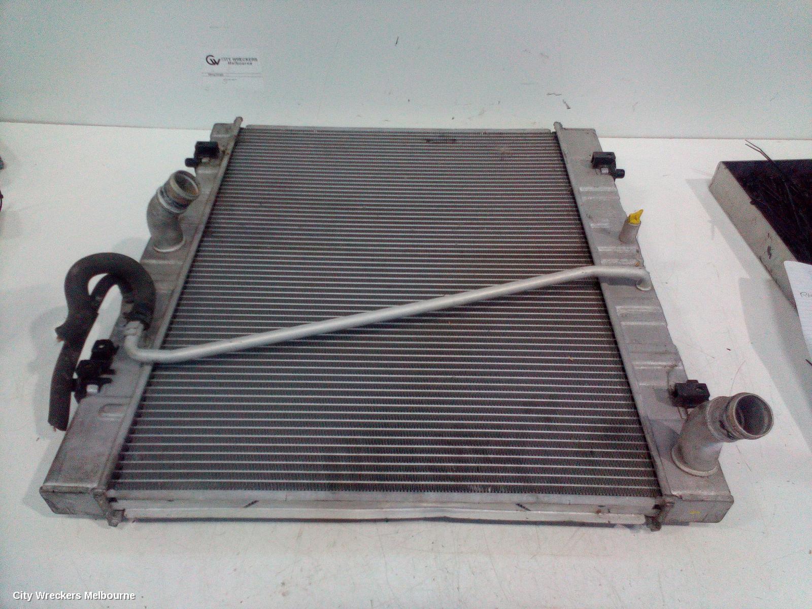 TOYOTA HIACE RADIATOR, MANUAL, 2.7, 2TR-FE, PETROL, TRH, 03/2005 - 04/2019 - Image 2