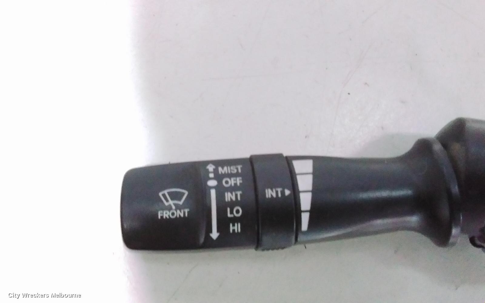 HYUNDAI I40 COMBINATION SWITCH, WIPER SWITCH, VF, 09/2011 - 05/2015 - Image 2