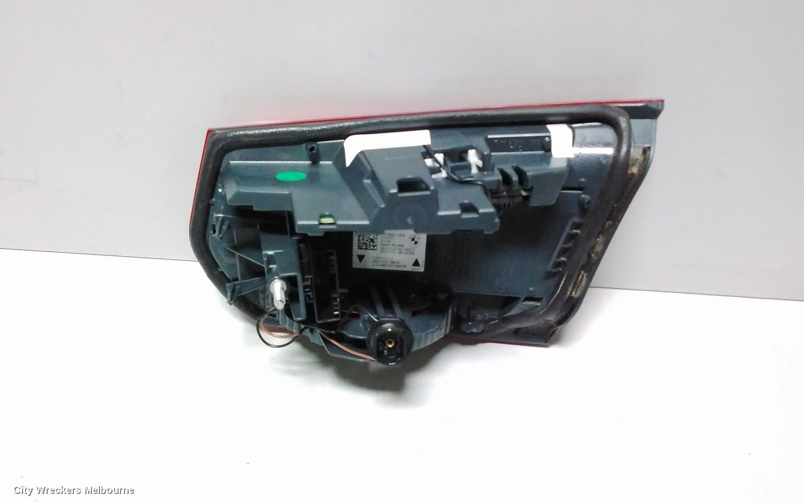 BMW 3 SERIES REAR GARNISH, BOOTLID LAMP (LH SIDE), LED TYPE, F30/F31/F80, 06/2015 - 12/2019 - Image 3