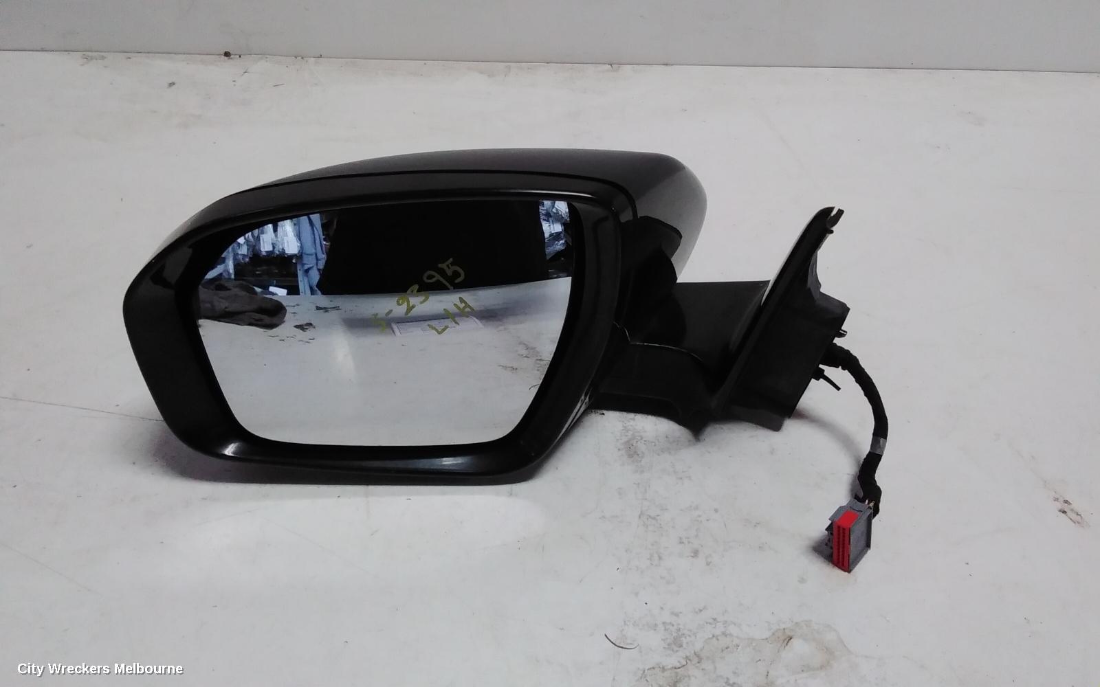 LAND ROVER RANGEROVER EVOQUE LEFT DOOR MIRROR, L538, NON MEMORY, NON BLINDSPOT, W/ FLASHER, NON APPROACH LIGHT TYPE, 11/2011 - 12/2013 - Image 1