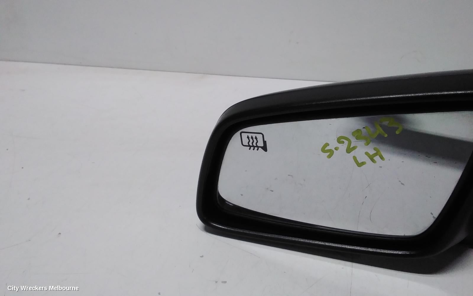 HOLDEN COMMODORE LEFT DOOR MIRROR, VE, CALAIS V, HEATED, W/ PUDDLE LAMP TYPE, 08/2006 - 04/2013 - Image 3