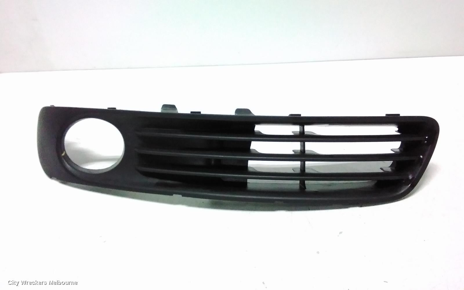 SUBARU LIBERTY LEFT INDICATOR/FOG/SIDE, FOGLAMP BLANKING PLATE/SURROUND, 4TH GEN, 09/2003 - 06/2006 - Image 2