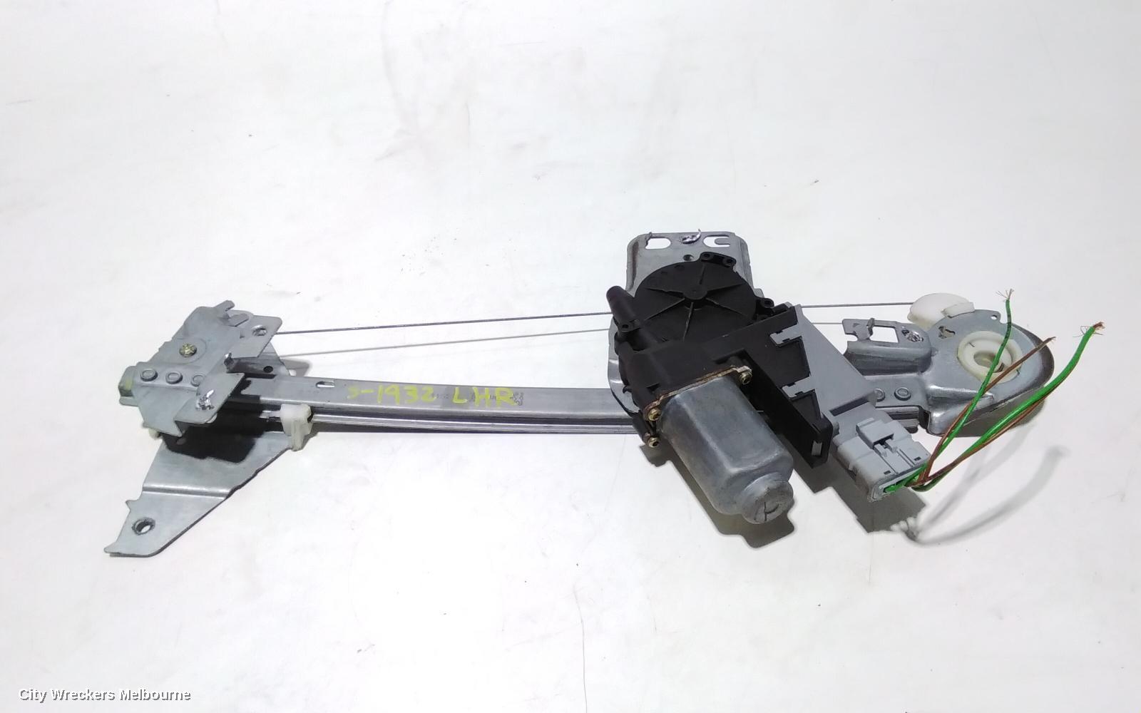 PEUGEOT 307 LEFT REAR WND REG/MOTOR, T5, POWER, 5DR HATCH, 12/2001 - 09/2005 - Image 1