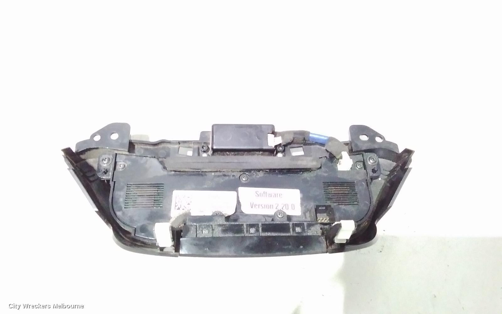 HOLDEN COMMODORE HEATER/AC CONTROLS, VF, 05/2013 - 12/2017 - Image 3