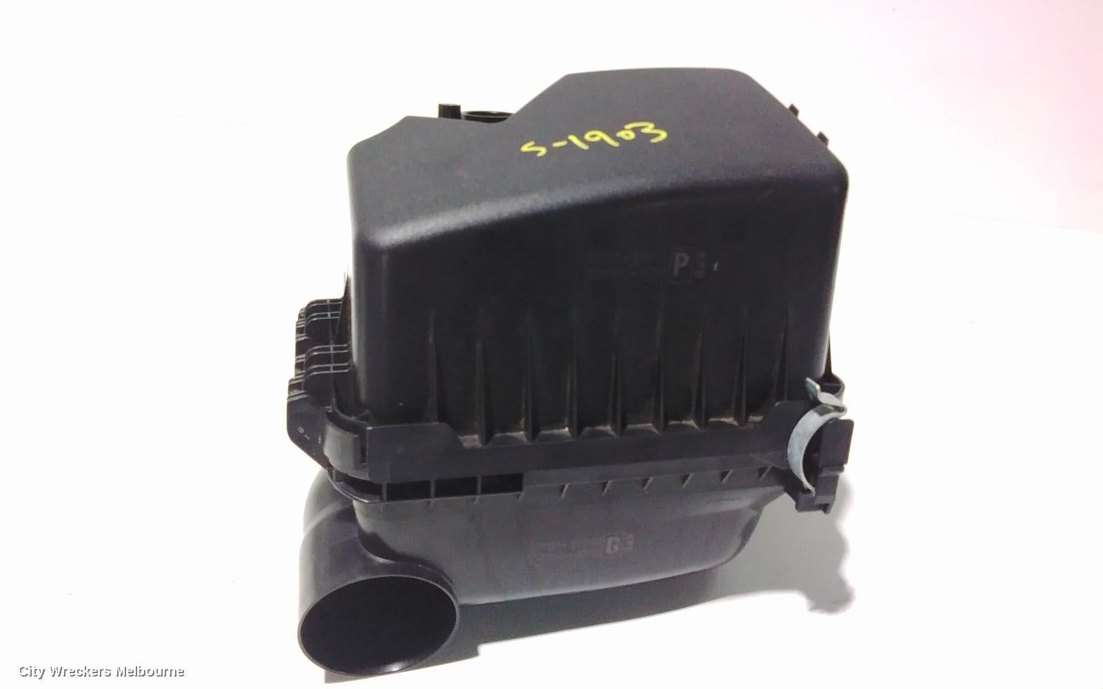 TOYOTA COROLLA AIR CLEANER/BOX, AIR CLEANER, ZRE182R, HATCH, 10/2012 - 06/2018 - Image 3