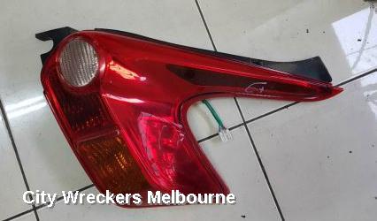 NISSAN JUKE RIGHT TAILLIGHT, F15, 06/2010 - 01/2015 - Image 1