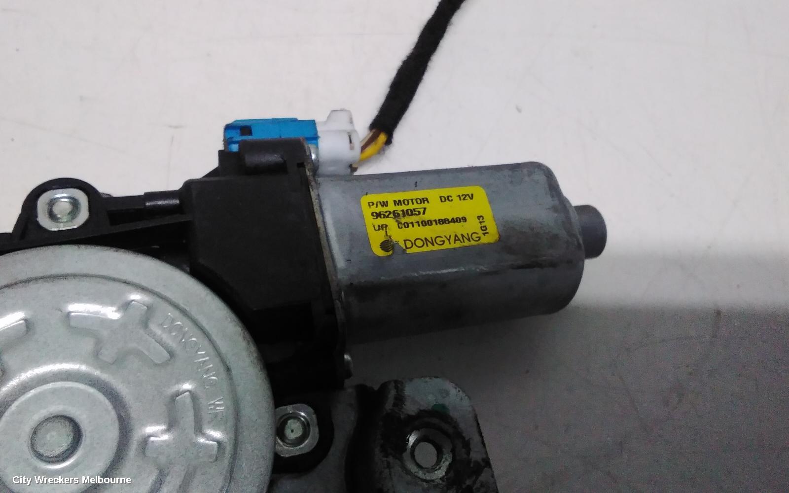 LDV V80 LEFT FRONT WINDOW REG/MOTOR, VAN, 01/2013 ONWARDS - Image 3