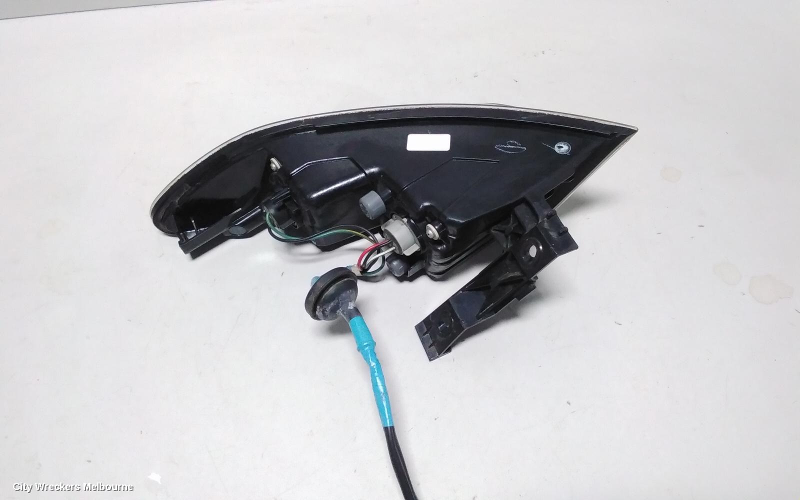 HONDA CIVIC LEFT TAILLIGHT, 8TH GEN, 3DR/5DR HATCH, 07/2007 - 12/2011 - Image 3