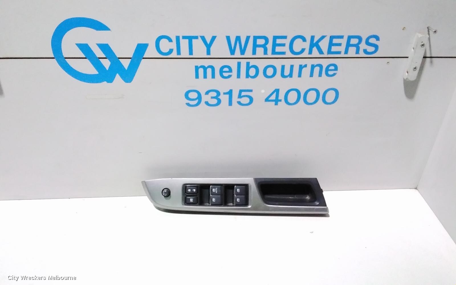 SUBARU XV PWR DR WIND SWITCH, RH FRONT (MASTER SWITCH), G4X, W/O CHROME LINES ON BUTTON TYPE, 01/2012 - 03/2015 - Image 1