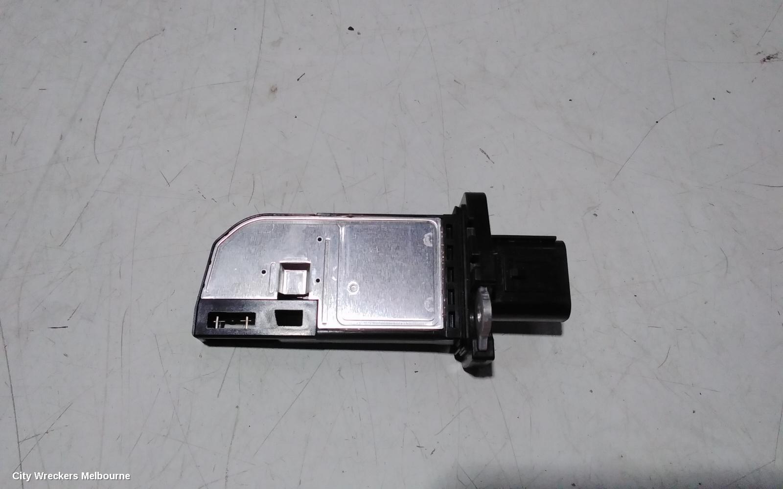 LAND ROVER RANGEROVER EVOQUE AIR FLOW METER, 2.0, DIESEL, L538, 09/2015 - 01/2019 - Image 3