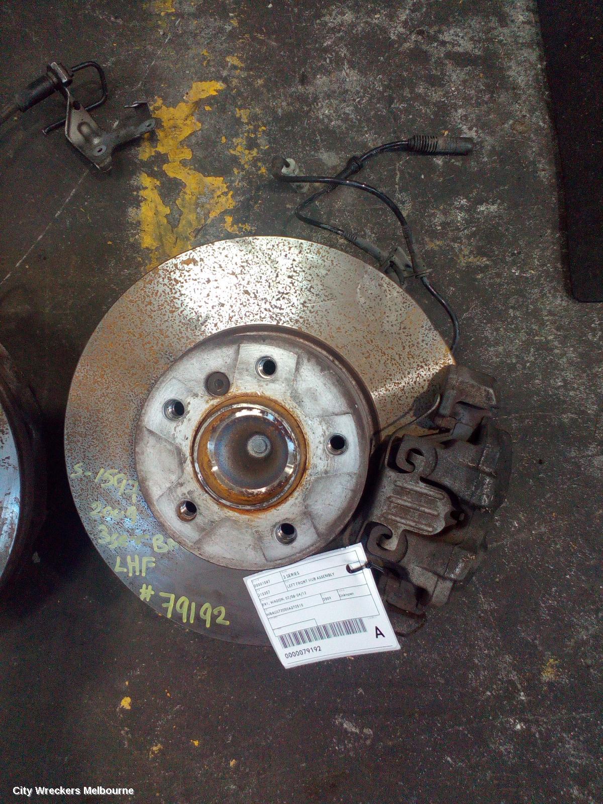BMW 3 SERIES LEFT FRONT HUB ASSEMBLY, E91, WAGON, 02/2006 - 04/2012 - Image 1