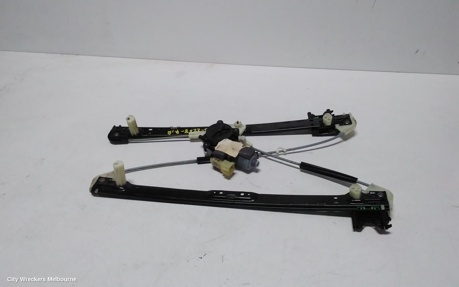 LAND ROVER RANGEROVER SPORT RIGHT REAR WND REG/MOTOR, L494, 12/2013 - 04/2022 - Image 1