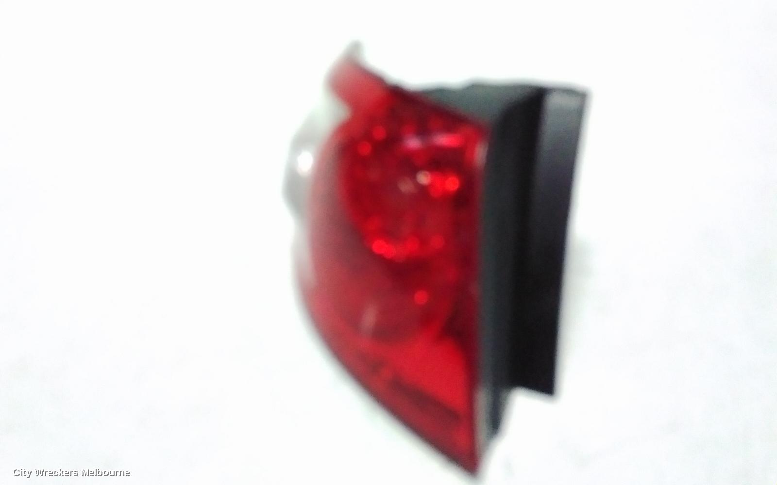 HYUNDAI SANTA FE LEFT TAILLIGHT, CM, IN BODY, 11/2005 - 09/2009 - Image 3
