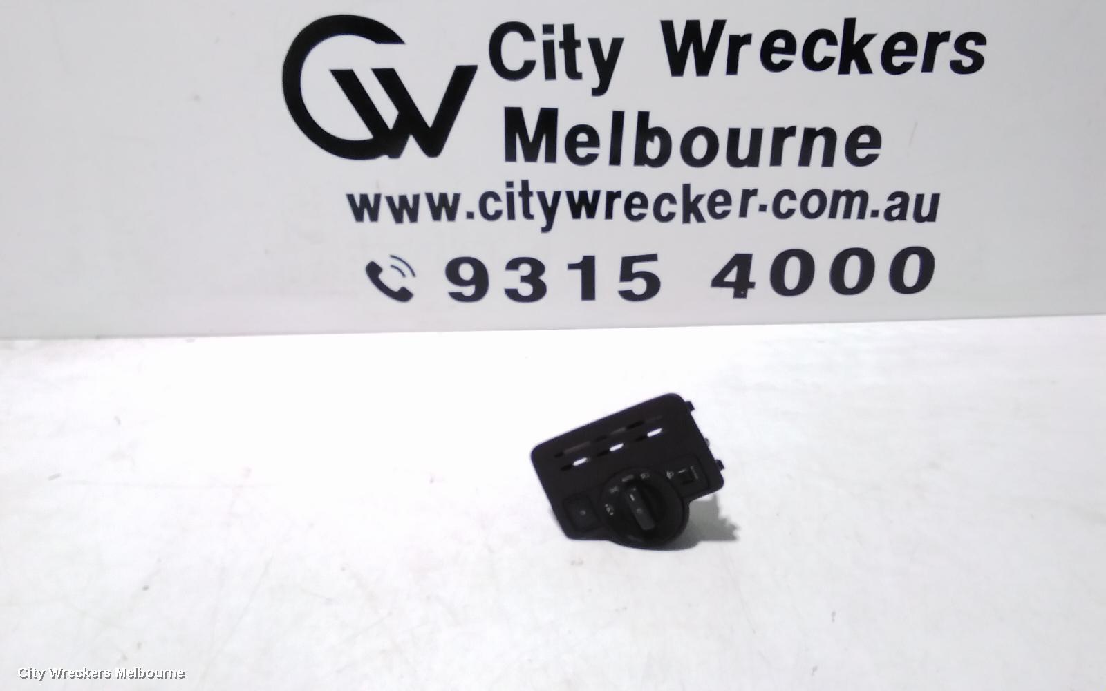 MERCEDES VITO COMBINATION SWITCH, 447, HEADLAMP SWITCH, 03/2015 ONWARDS - Image 1