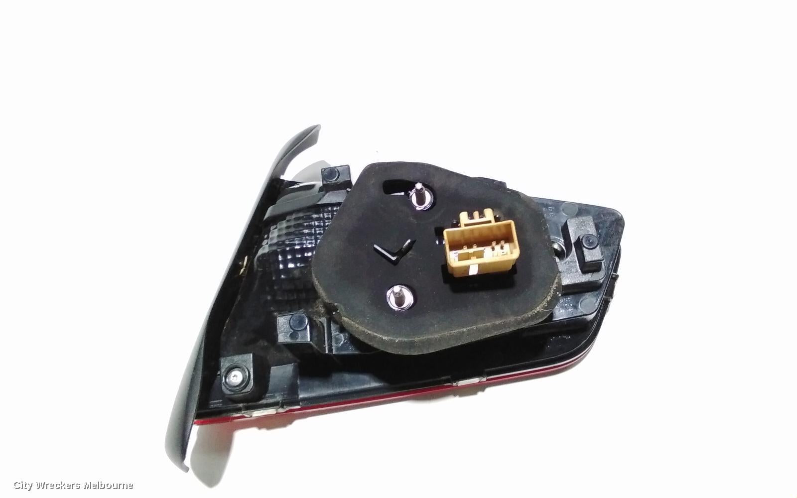 VOLKSWAGEN PASSAT REAR GARNISH, BOOTLID LAMP (LH SIDE), B8/MK7, 06/2015 - 10/2019 - Image 3