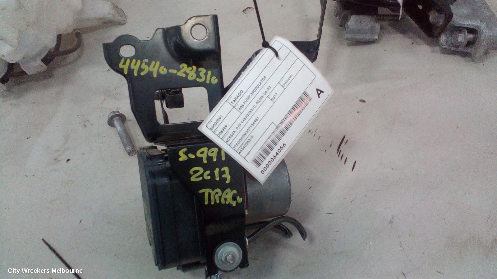 TOYOTA TARAGO ABS PUMP/MODULATOR, ACR50R, P/N 4454028310, 03/2006 - 06/2020 - Image 3