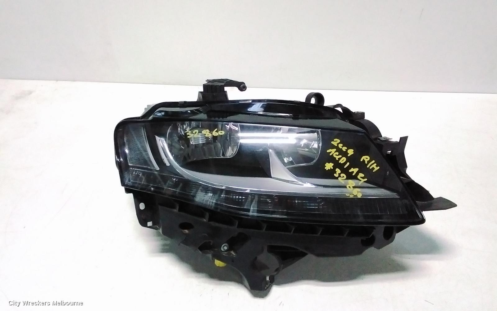 AUDI A4 RIGHT HEADLAMP, B8 8K, HALOGEN TYPE, 02/2008 - 06/2012 - Image 1