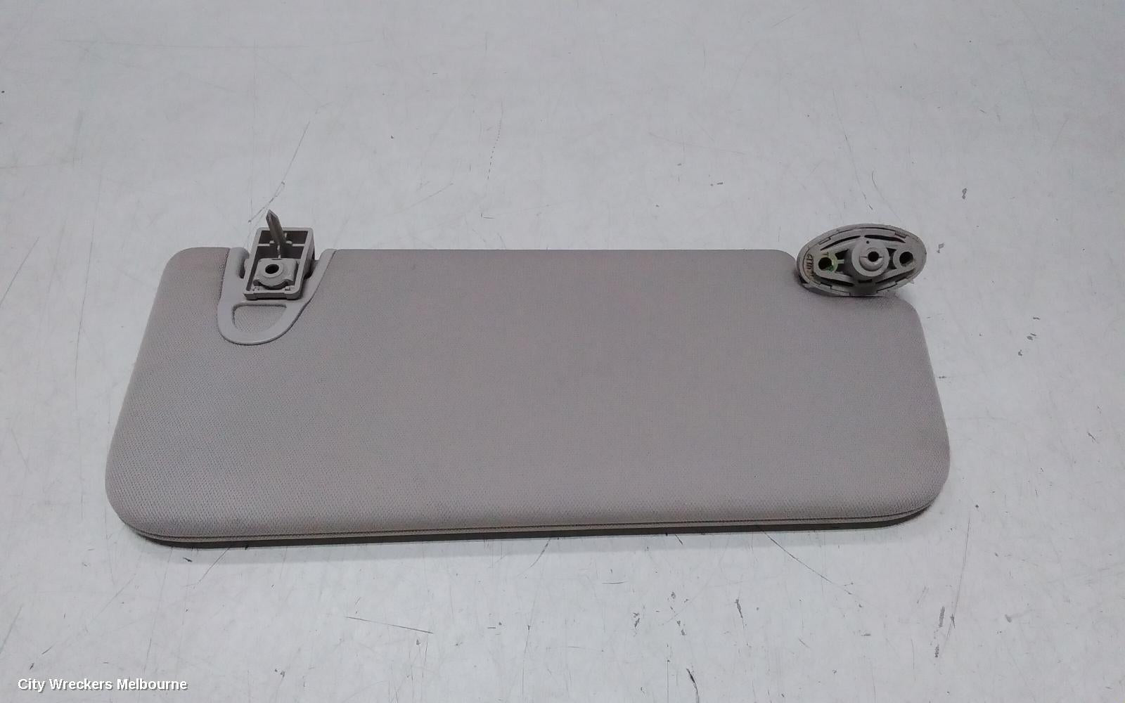 MAHINDRA XUV700 SUNVISOR, W601, 01/2023 ONWARDS - Image 1