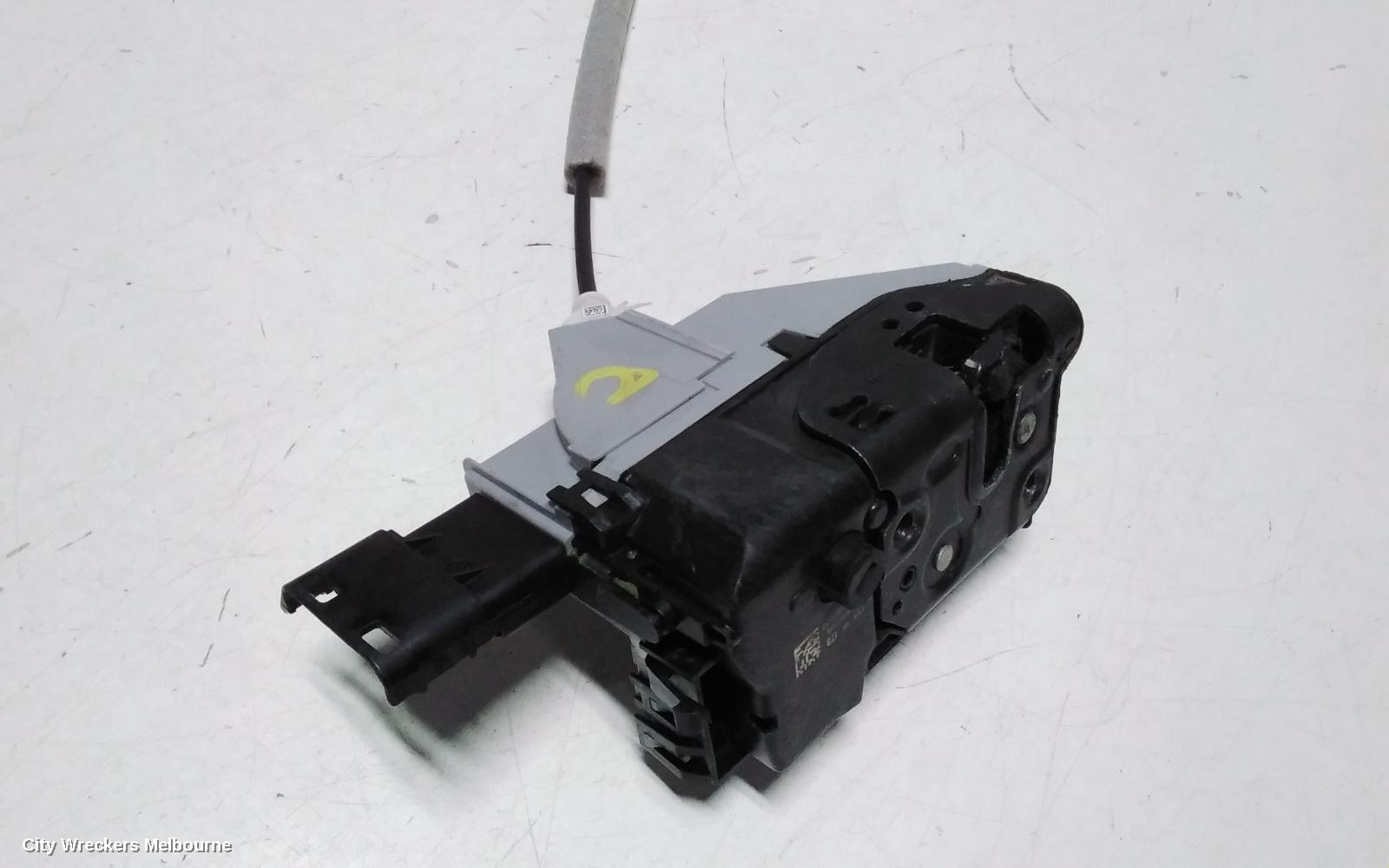 PEUGEOT EXPERT DOOR/BOOT/GATE LOCK, K0, RH REAR DOOR LOCK, 04/2018 ONWARDS - Image 3