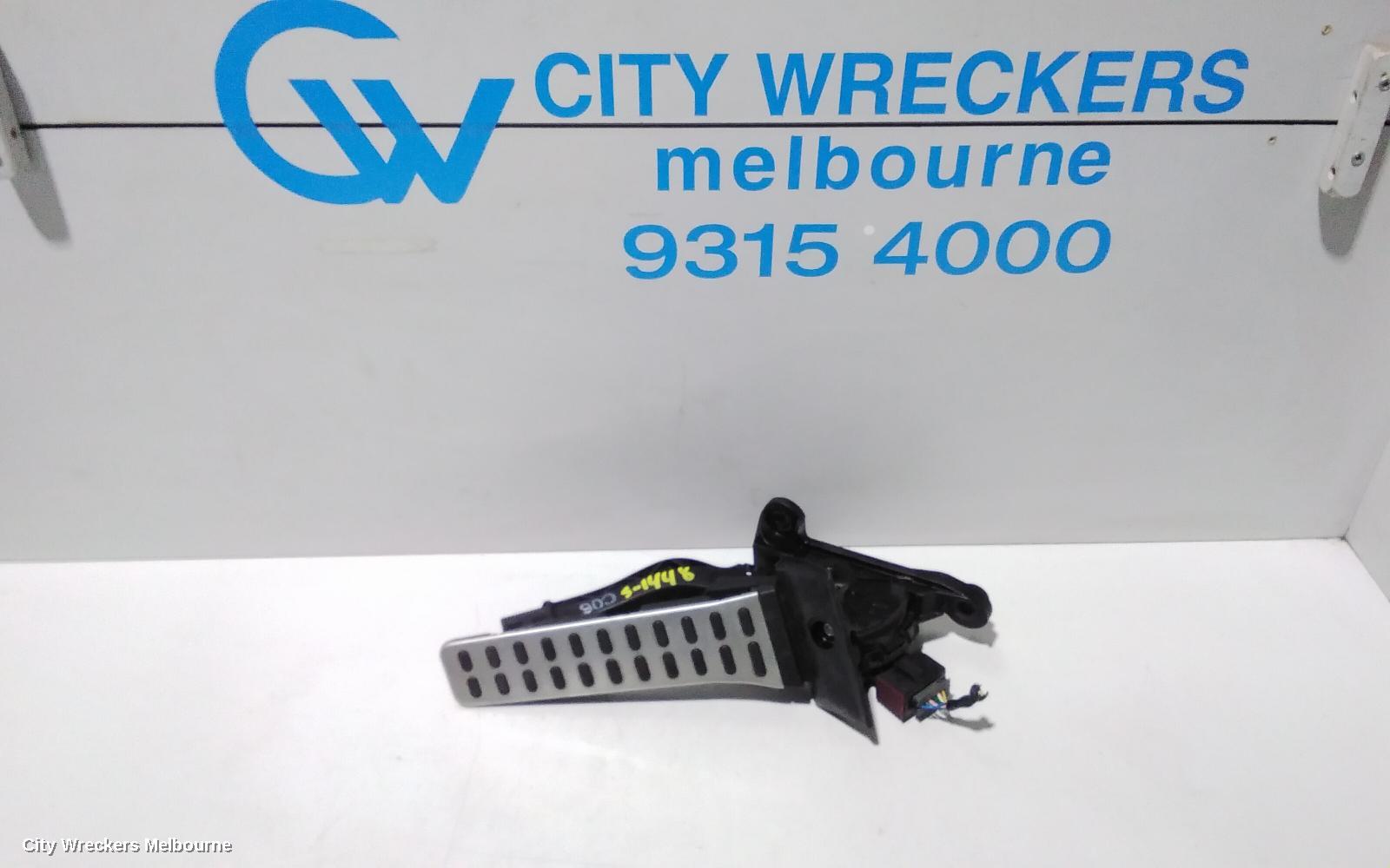 HYUNDAI VELOSTER PEDAL ASSEMBLY, ACCELERATOR PEDAL (ELECTRONIC), 1.6, G4FJ, FS, 07/2012 - 02/2018 - Image 1