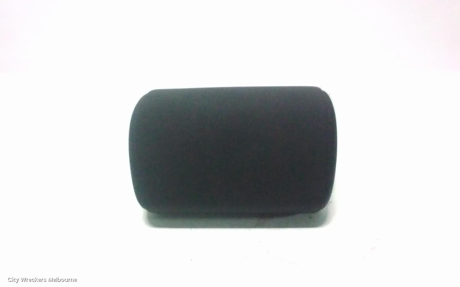 TOYOTA COROLLA HEADREST, ZRE182R 10/2012 - 06/2018 - Image 2