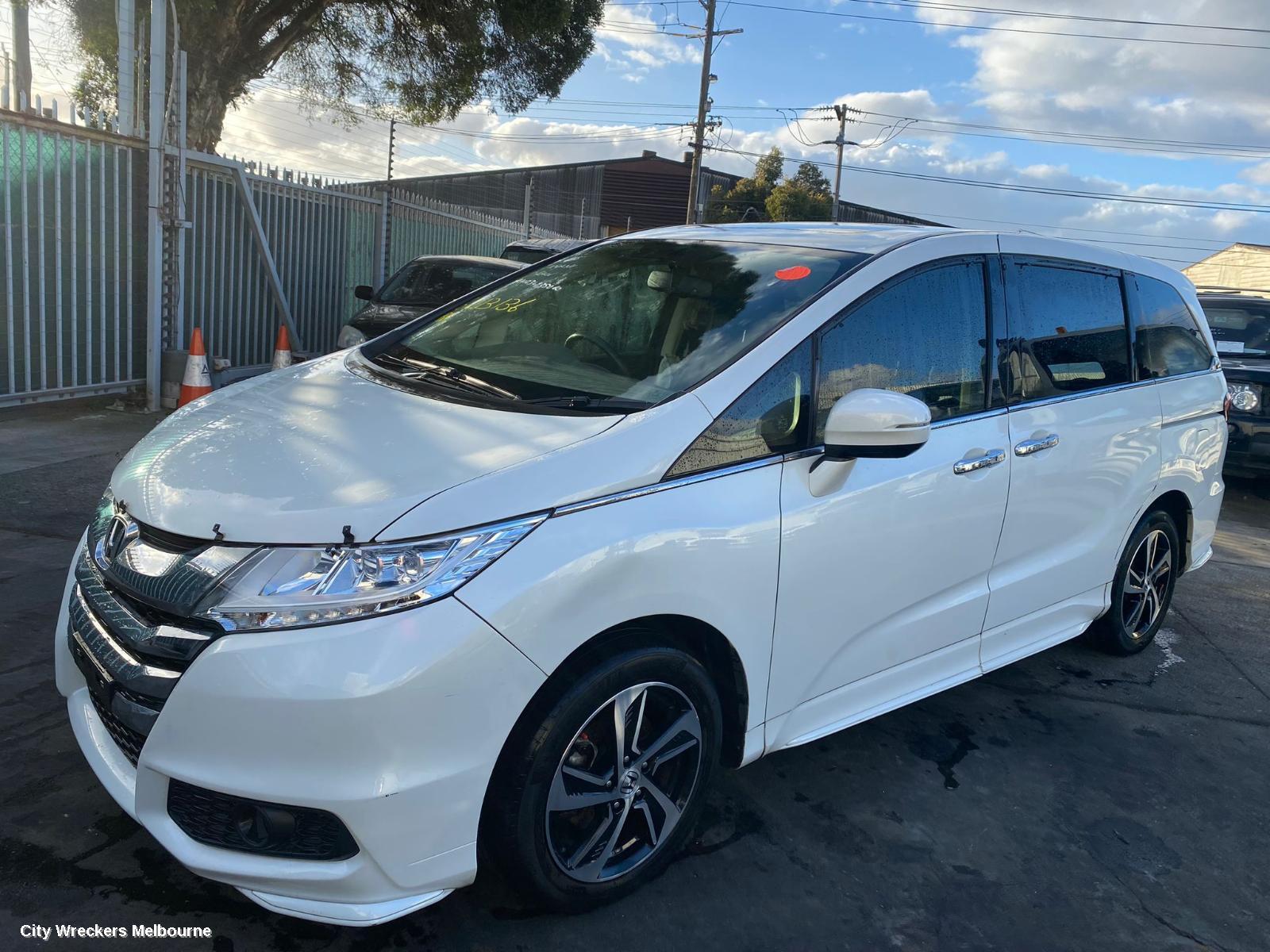 HONDA ODYSSEY LEFT REAR DOOR/SLIDING, RC1, 02/2014 - 03/2022 - Image 2