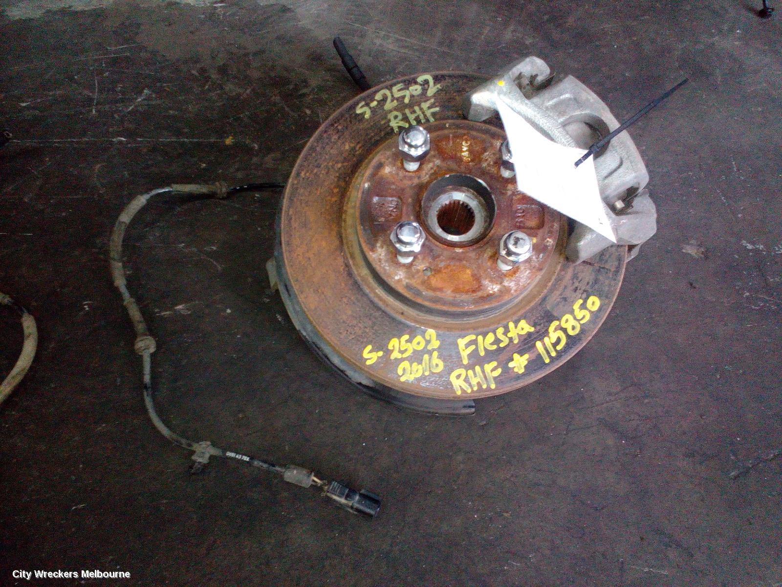 FORD FIESTA RIGHT FRONT HUB ASSEMBLY, WZ, ST TYPE, 07/2013 - 12/2019 - Image 3