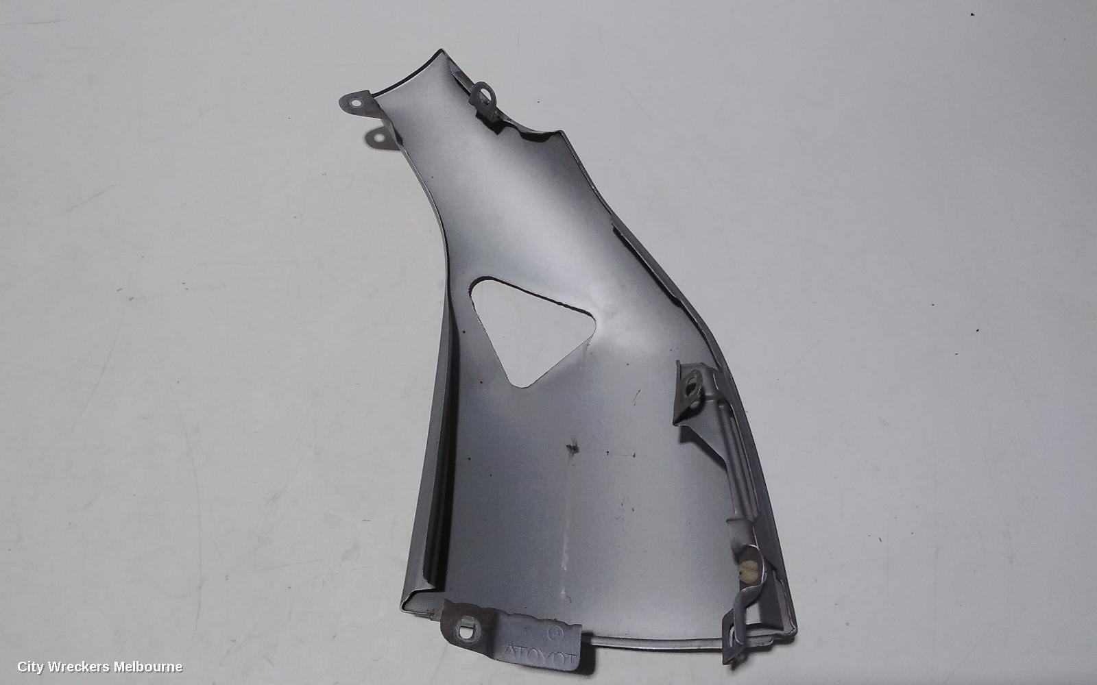 TOYOTA HIACE LEFT GUARD, TRH/KDH, CORNER PANEL, 03/2005 - 04/2019 - Image 2
