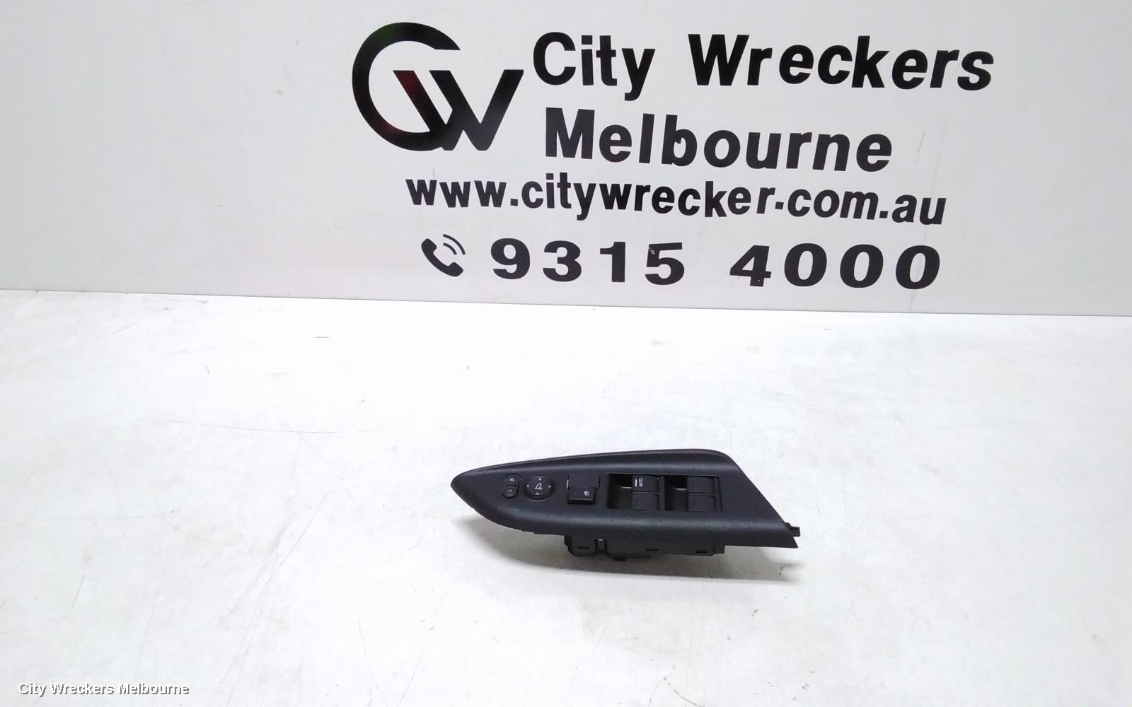 HONDA JAZZ PWR DR WIND SWITCH, RH FRONT (MASTER SWITCH), GF/GK, W/ CENTRAL LOCK BUTTON TYPE, 07/2014 - 12/2020 - Image 1