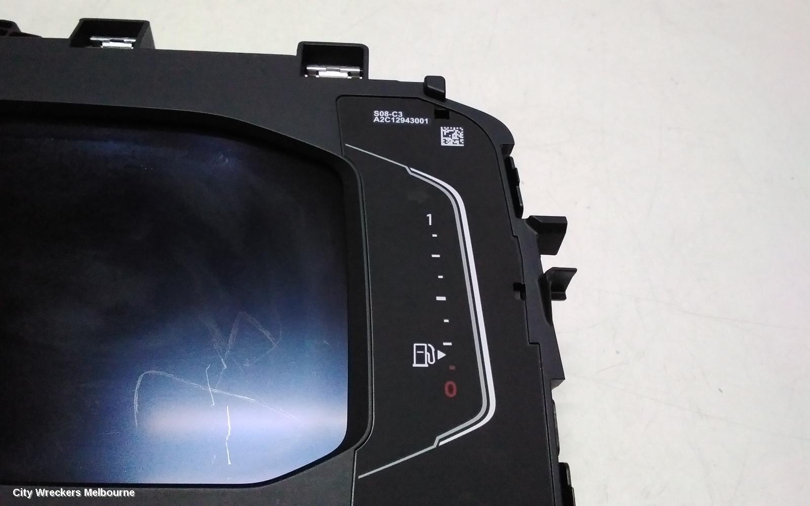 VOLKSWAGEN TIGUAN INSTRUMENT CLUSTER, INSTRUMENT CLUSTER, AUTO T/M, PETROL, SOUND & VISION PACKAGE TYPE, 5NA, 06/2016 - 02/2021 - Image 3