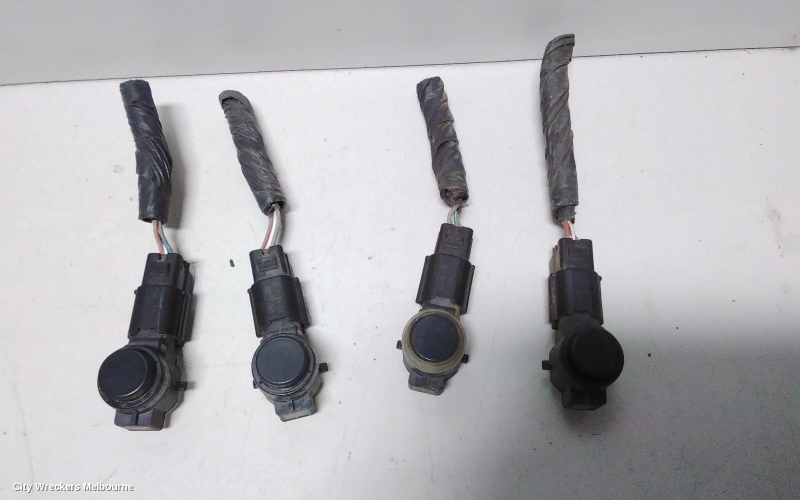JEEP CHEROKEE, KL, 06/2014 - 11/2022, REAR BAR CRASH SENSOR: 77527 - Image 2