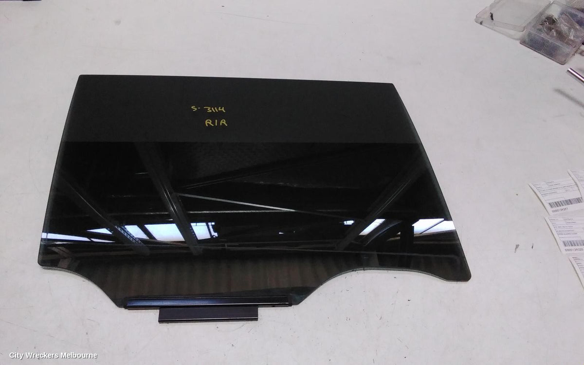 SUBARU OUTBACK RIGHT REAR DOOR WINDOW, 6TH GEN, 08/2014 - 12/2020 - Image 2