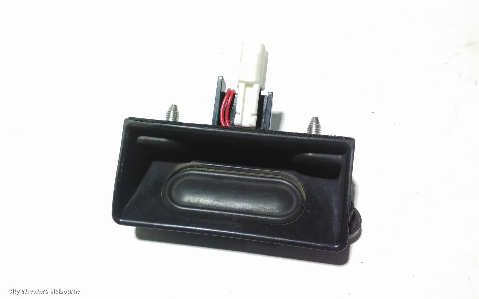 HONDA HRV TAILGATE HANDLE, RU, 12/2014 - 10/2021 - Image 3