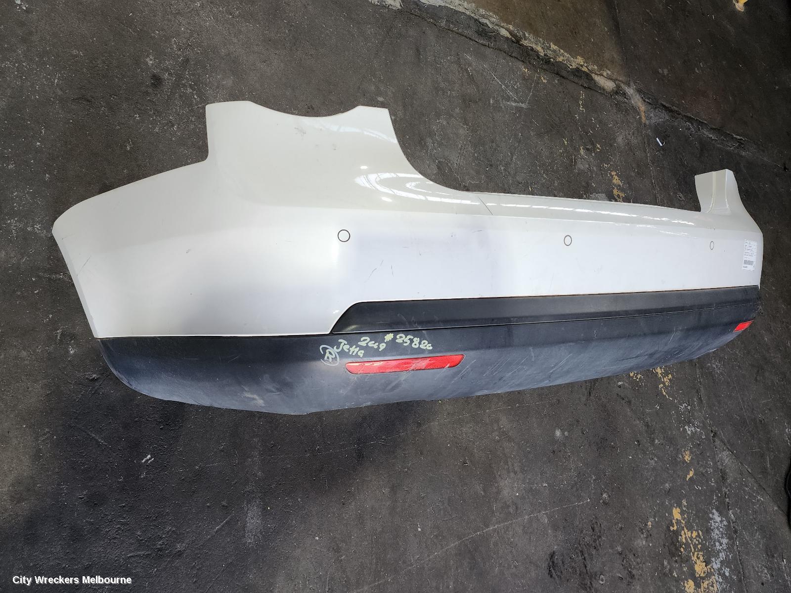 VOLKSWAGEN JETTA REAR BUMPER, 1KM, W/ PARK SENSOR TYPE, 02/2006 - 07/2011 - Image 3