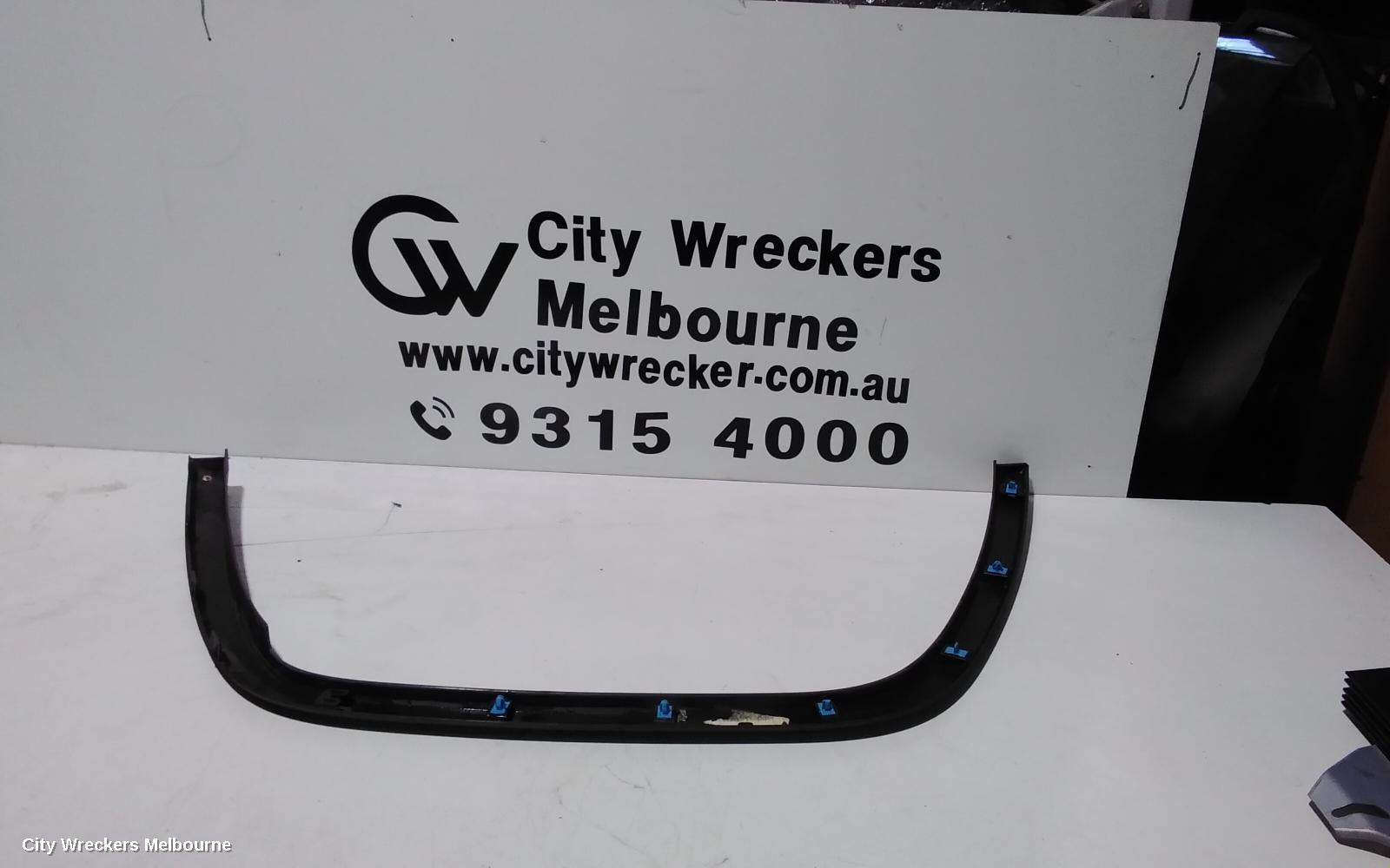 JEEP GRANDCHEROKEE WHEEL ARCH FLARE, WK, LH FRONT, 09/2016 ONWARDS - Image 2