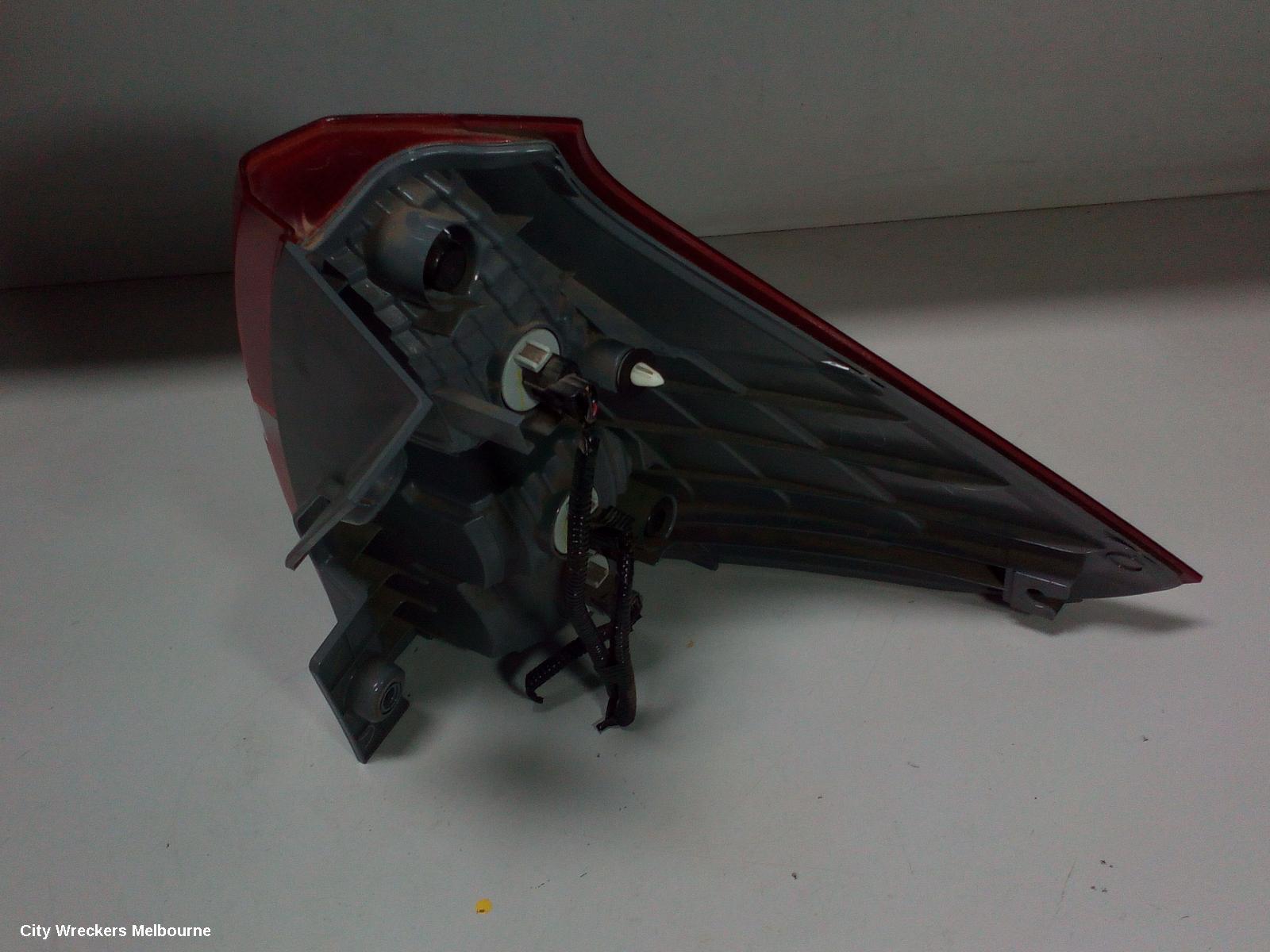 HONDA CRV LEFT TAILLIGHT, RM, LOWER, PETROL TYPE, 11/2014 - 04/2017 - Image 3