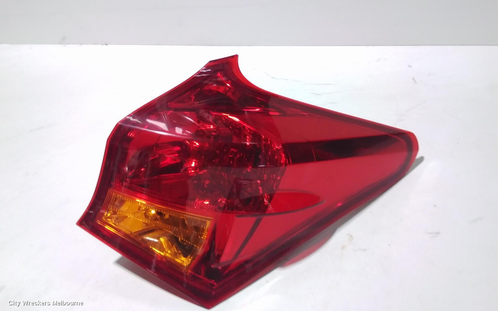 TOYOTA COROLLA RIGHT TAILLIGHT, ZRE182R/ZWE186R, HATCH, 10/2012 - 03/2015 - Image 2